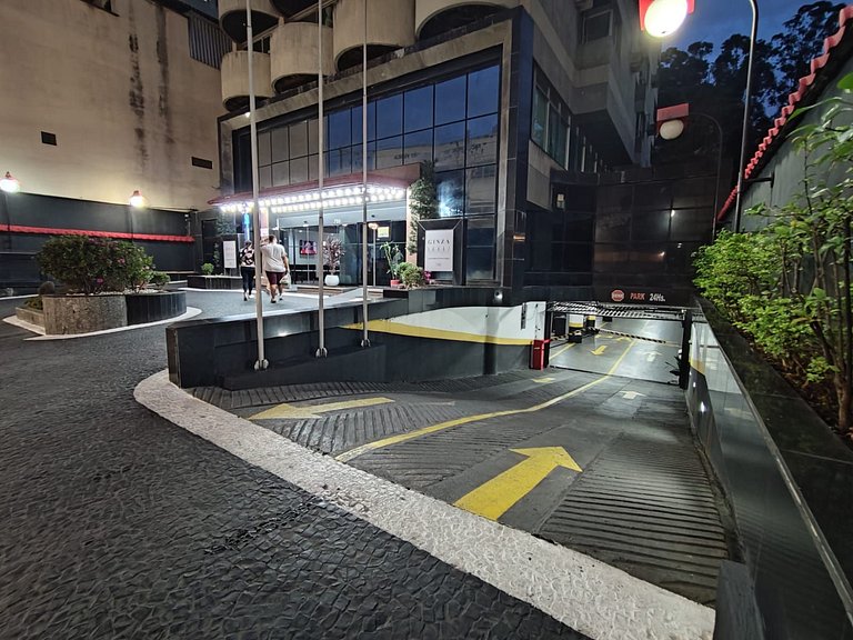Apartamento Alucinante, Liberdade , Hakka e Hosp